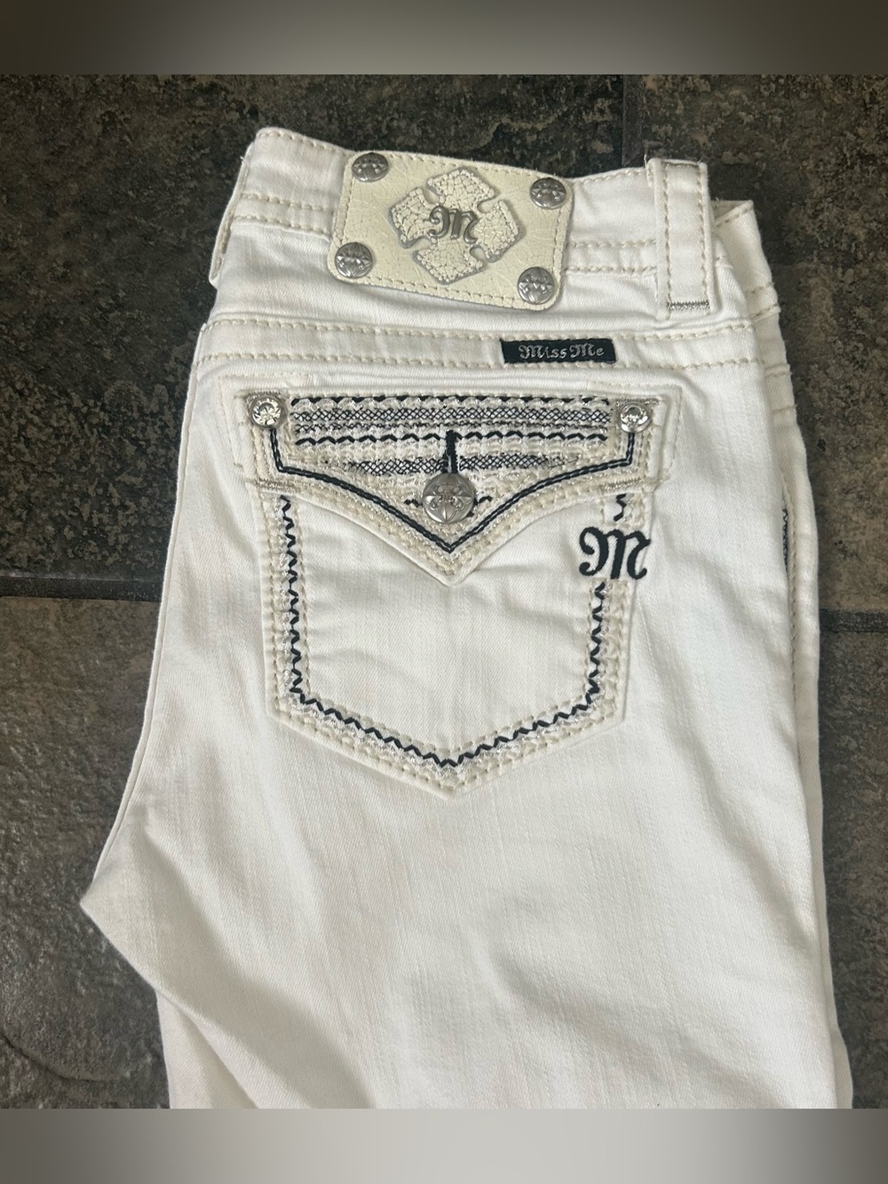 Miss Me Jeans Womens 27 White Signature Skinny Embellished Fleur De Lis